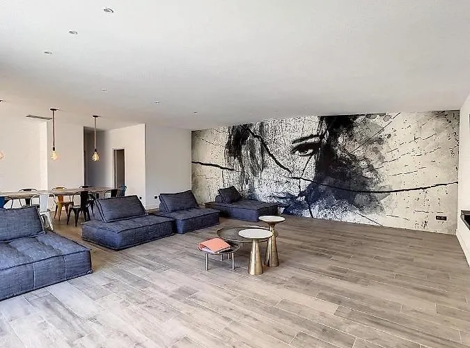 Villa 400m2 Piscine Intérieure Très Calme Agde