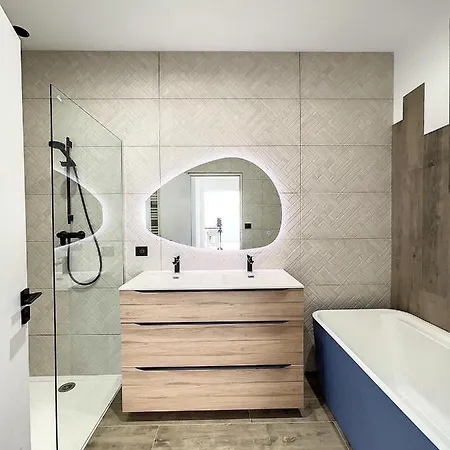 400m2 Piscine Intérieure Très Calme Villa