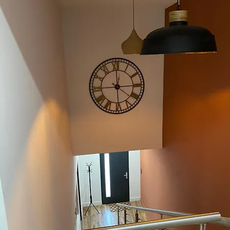 400m2 Piscine Intérieure Très Calme Agde