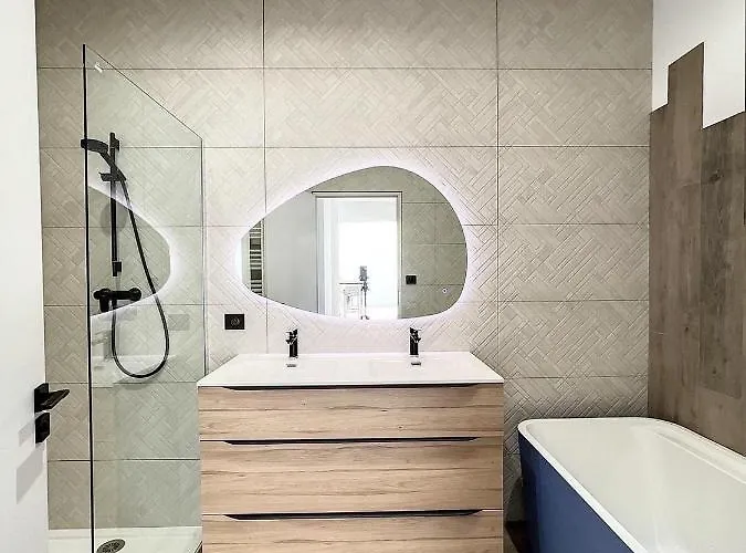 400m2 Piscine Intérieure Très Calme Villa