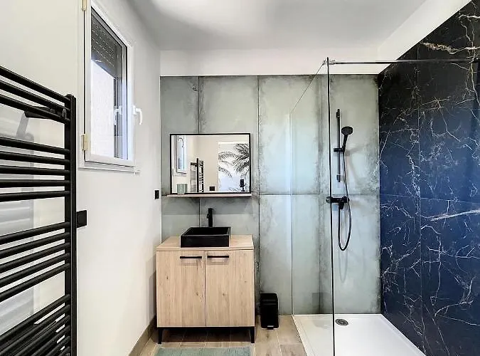 400m2 Piscine Intérieure Très Calme *